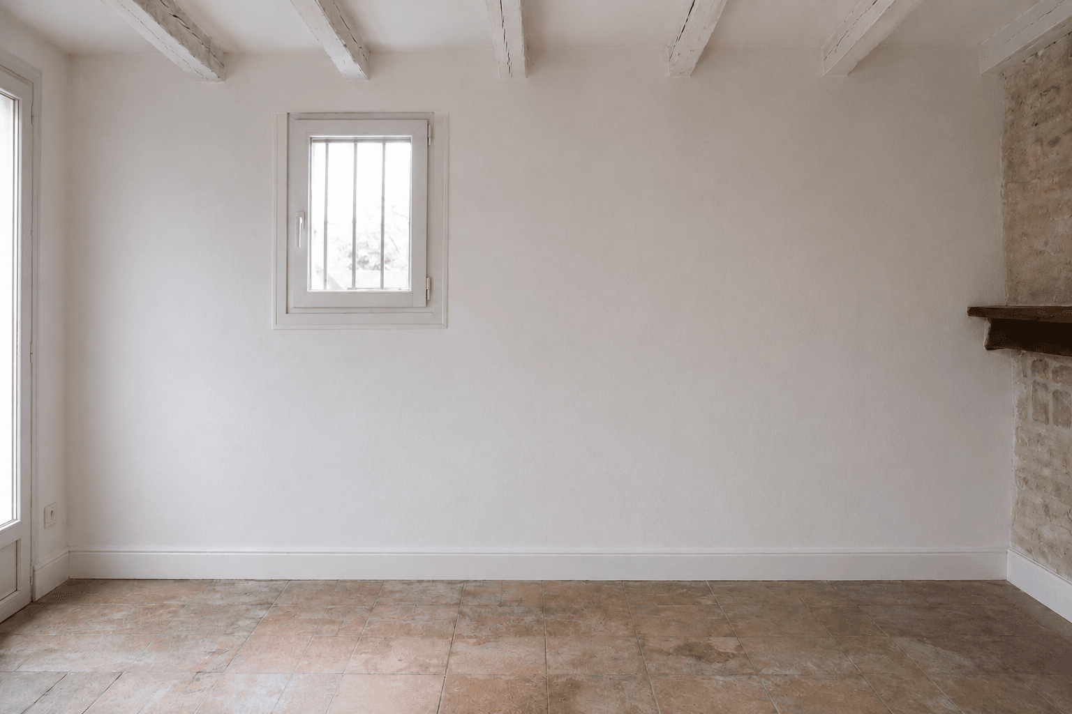 Appartement humide : que faire, et qui doit payer